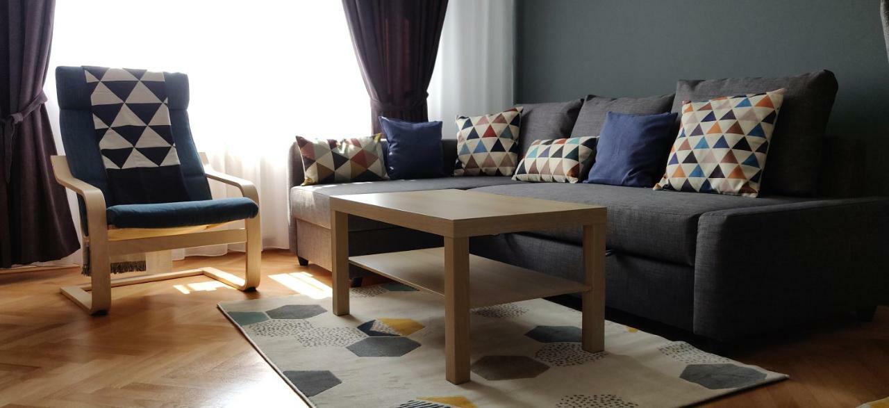 Modern&Cozy Apartment Piteşti Exterior foto