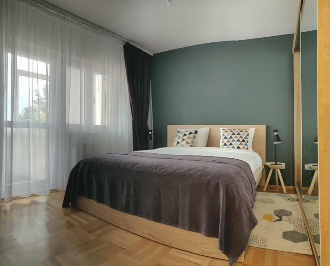 Modern&Cozy Apartment Piteşti Exterior foto